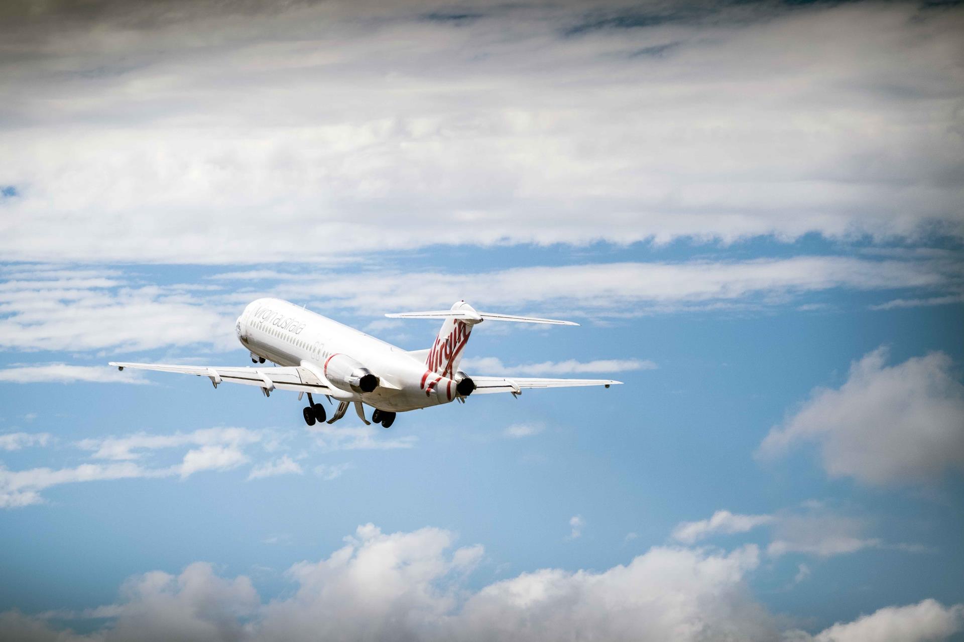 Departing Image